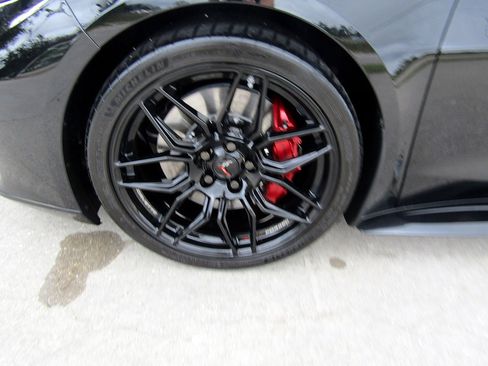 Used 2024 Chevrolet Corvette Z06 image 25