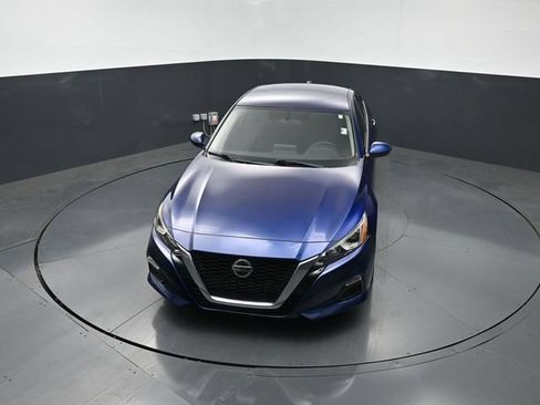 Used 2020 Nissan Altima 2.5 S FWD image 18