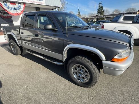Used 2004 Dodge Dakota SLT w/ PWR Convenience Group image 3