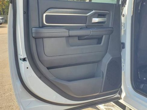 Used 2025 RAM 2500 Big Horn image 26
