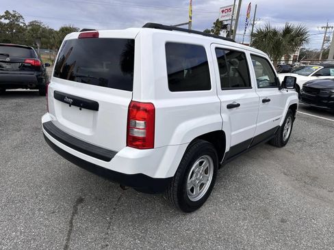 Used 2013 Jeep Patriot Sport FWD image 5