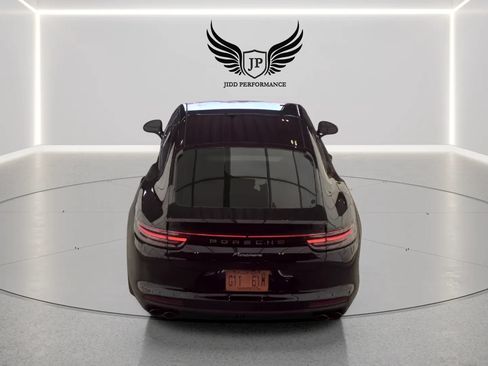 Used 2020 Porsche Panamera AWD/4WD image 12