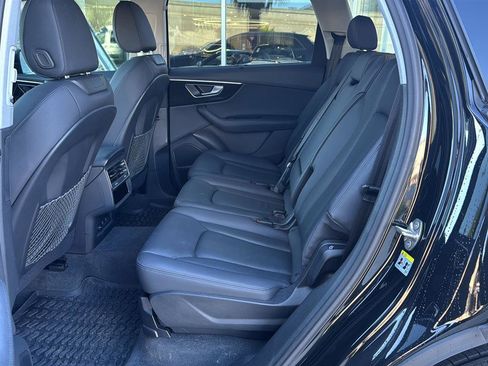 Used 2022 Audi Q7 Premium Plus w/ Premium Plus Package image 15
