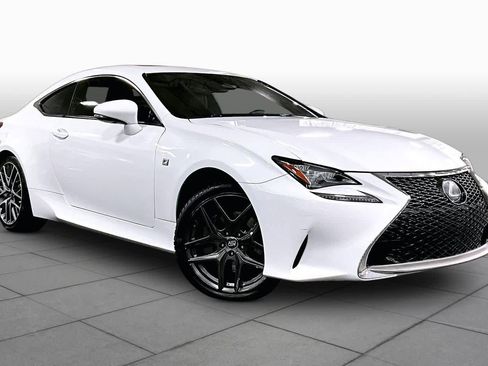 Used 2018 Lexus RC 300 AWD image 3
