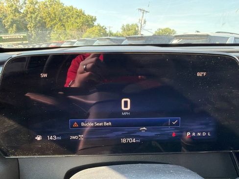 Used 2025 Chevrolet Traverse LT w/ LPO, Floor Liner Package AWD/4WD image 30