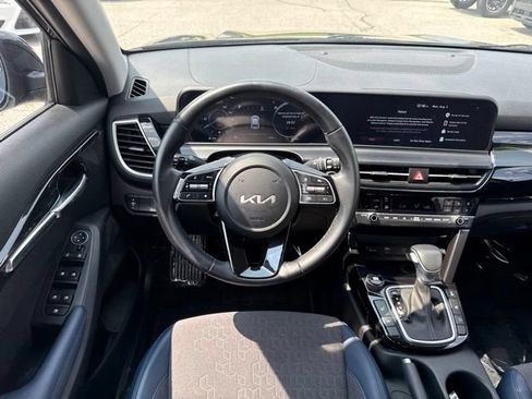 Used 2024 Kia Seltos S AWD/4WD image 21