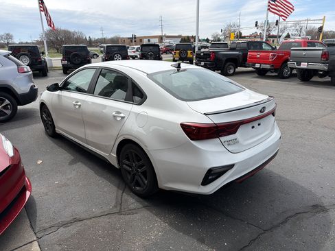 Used 2020 Kia Forte GT-Line image 2