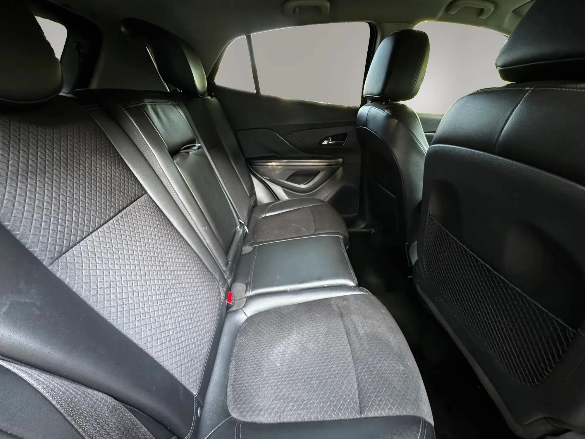 Used 2019 Buick Encore Preferred FWD image 17