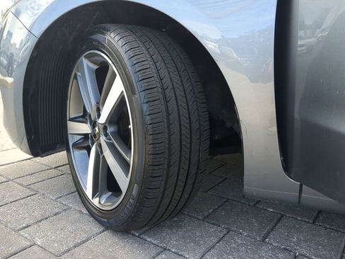 Used 2017 Kia Forte EX image 33