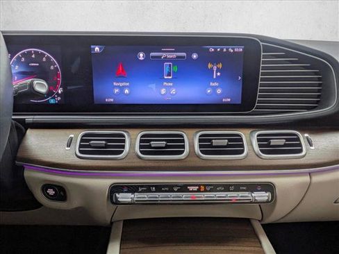 Used 2024 Mercedes-Benz GLE 450 4MATIC image 18