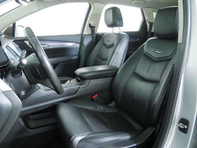 Used 2019 Cadillac XT5 Premium Luxury AWD/4WD image 22