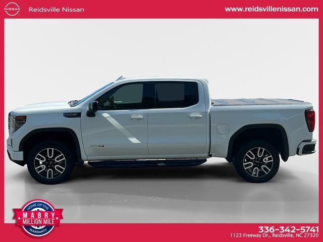 Used 2024 GMC Sierra 1500 AT4 w/ Technology Package AWD/4WD image 3
