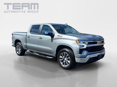Used 2024 Chevrolet Silverado 1500 LT w/ Z71 Off-Road Package