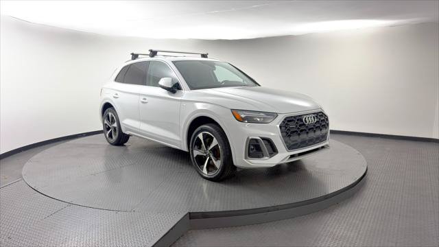 Used 2023 Audi Q5 2.0T Premium Plus w/ Premium Plus Package AWD/4WD image 11