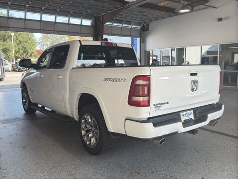 Used 2022 RAM 1500 Laramie image 8