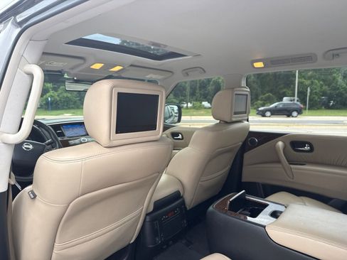 Used 2018 Nissan Armada Platinum w/ Captain Seat Package RWD image 9