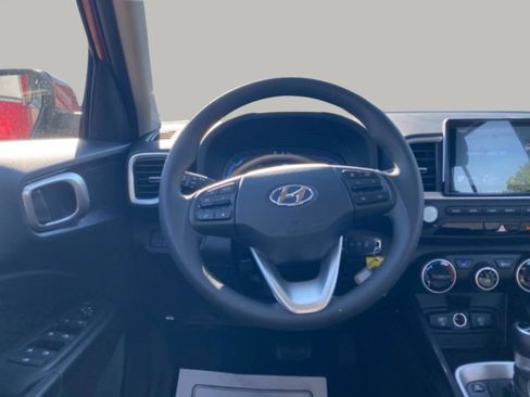 New 2026 Hyundai Venue SE FWD image 16