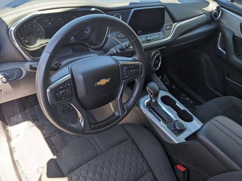 Used 2022 Chevrolet Blazer LT AWD/4WD image 11