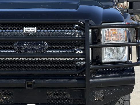 Used 2016 Ford F350 King Ranch w/ FX4 Off-Road Package AWD/4WD image 8