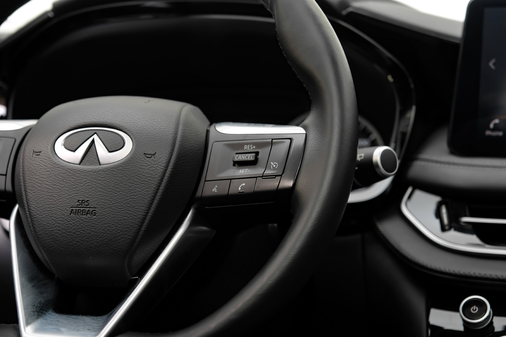 Used 2025 INFINITI QX60 Pure FWD image 23