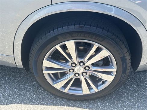 Used 2024 Cadillac XT6 Premium Luxury image 19