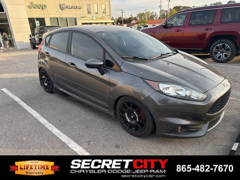 Used 2018 Ford Fiesta ST image 6