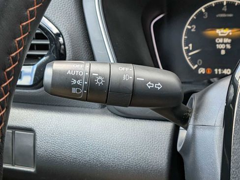 Used 2025 Honda Pilot Sport image 26