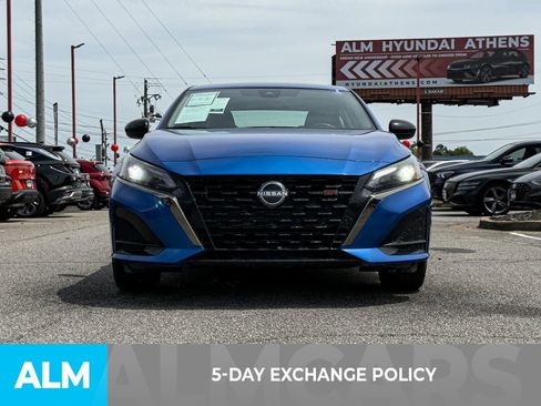 Used 2025 Nissan Altima 2.5 SR image 3