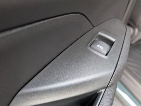 New 2026 Chevrolet Trax LT w/ Driver Confidence Package image 11