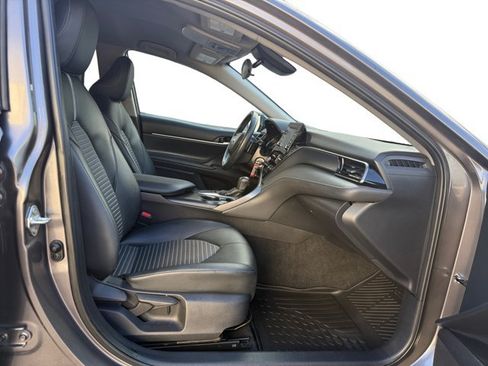 Used 2024 Toyota Camry SE w/ Blackout Package (TMS) FWD image 12