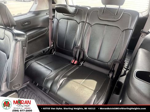 Used 2023 Jeep Grand Cherokee L Limited AWD/4WD image 11
