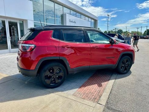 Used 2019 Jeep Compass Latitude AWD/4WD image 7