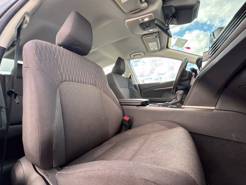 Used 2025 Toyota Camry LE FWD image 26