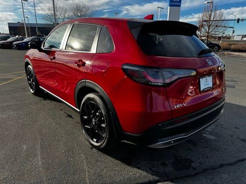 Used 2025 Honda HR-V Sport image 10