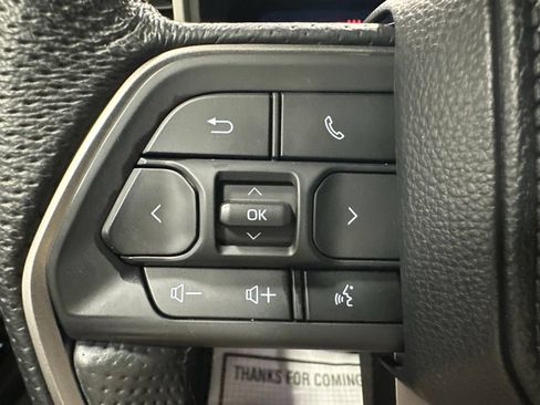 Used 2024 Toyota Tacoma TRD Sport AWD/4WD image 18