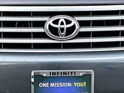 Used 2010 Toyota Highlander 4WD image 12