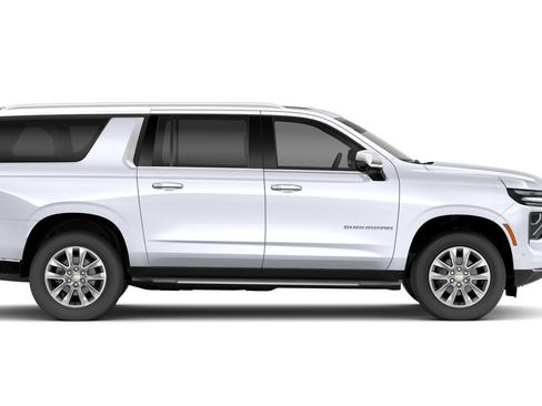New 2026 Chevrolet Suburban Premier image 26