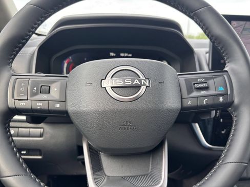 Used 2026 Nissan Rogue SL AWD/4WD image 30