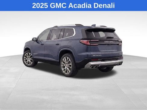 Used 2025 GMC Acadia Denali w/ Super Cruise Package FWD image 2