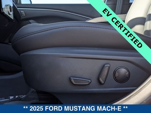 Certified 2025 Ford Mustang Mach-E Select w/ Comfort Package Lite image 22