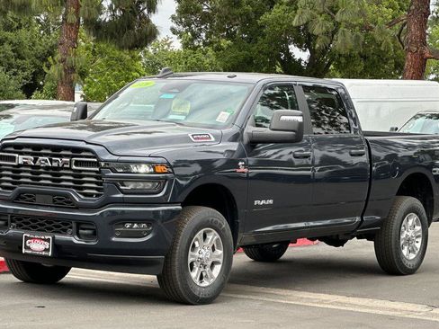 New 2026 RAM 2500 Big Horn AWD/4WD image 8