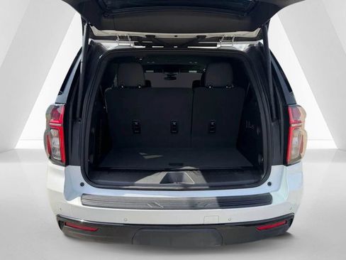 Used 2024 Chevrolet Tahoe RST w/ Luxury Package image 34