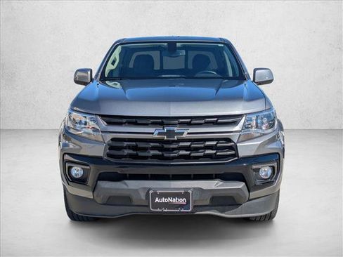 Used 2022 Chevrolet Colorado LT w/ LT Convenience Package image 2