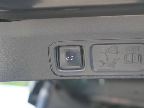 Used 2020 Ford Expedition Platinum AWD/4WD image 9