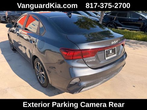Certified 2022 Kia Forte LXS FWD image 2