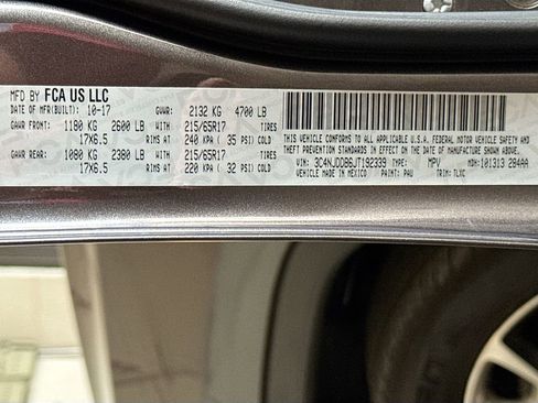 Used 2018 Jeep Compass Trailhawk w/ Leather Interior Group AWD/4WD image 33