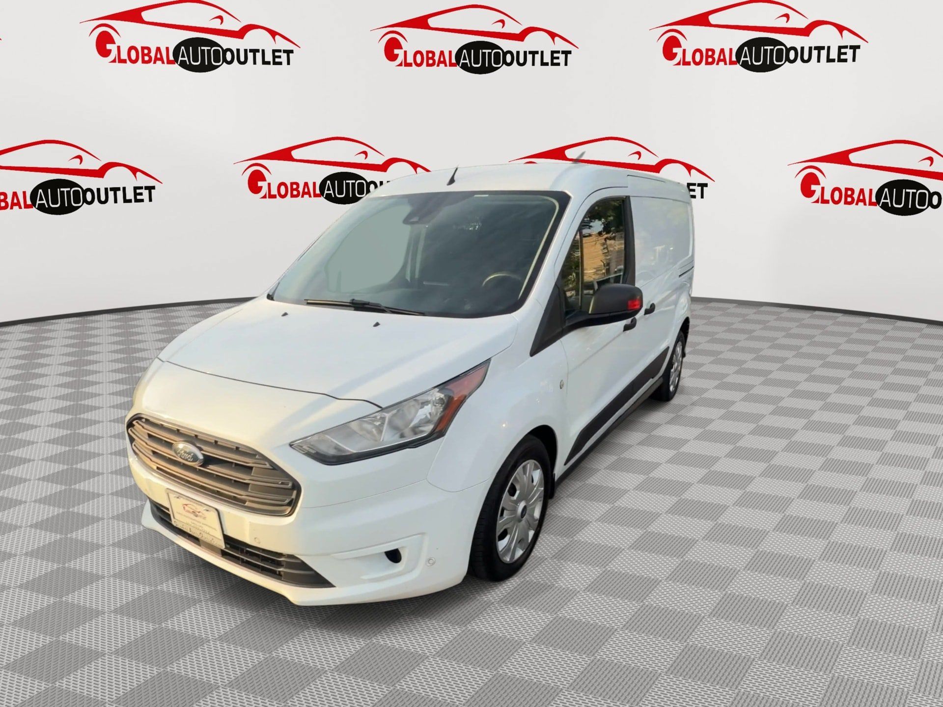 Used 2020 Ford Transit Connect XLT FWD image 4