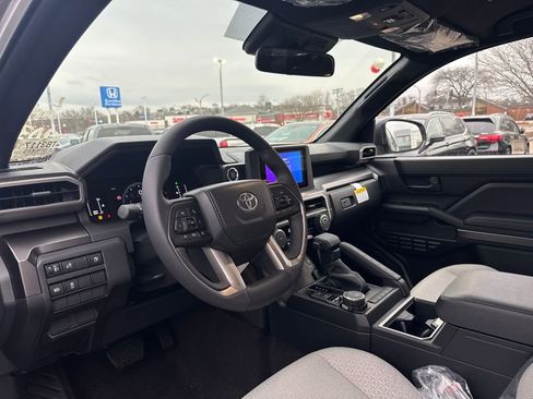 New 2025 Toyota 4Runner SR5 image 12