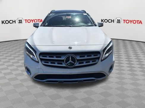 Used 2018 Mercedes-Benz GLA 250 4MATIC image 2