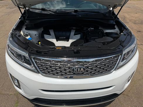 Used 2014 Kia Sorento SX FWD image 25